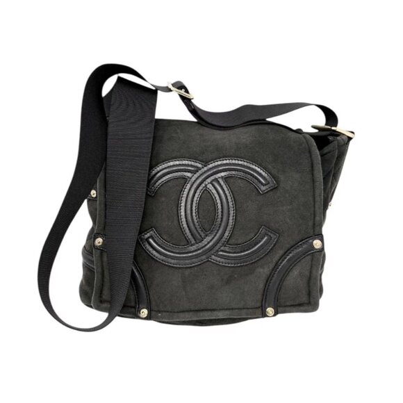 CHANEL Vintage 2006 CC Shearling Messenger Crossbody Bag Black Mouton [106207] - Picture 6 of 15